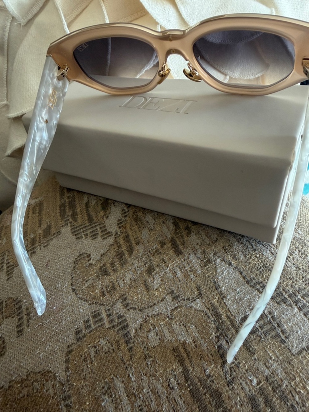 Pearl Beige Cat-Eye sunglasses with smokey lens brand new with box !